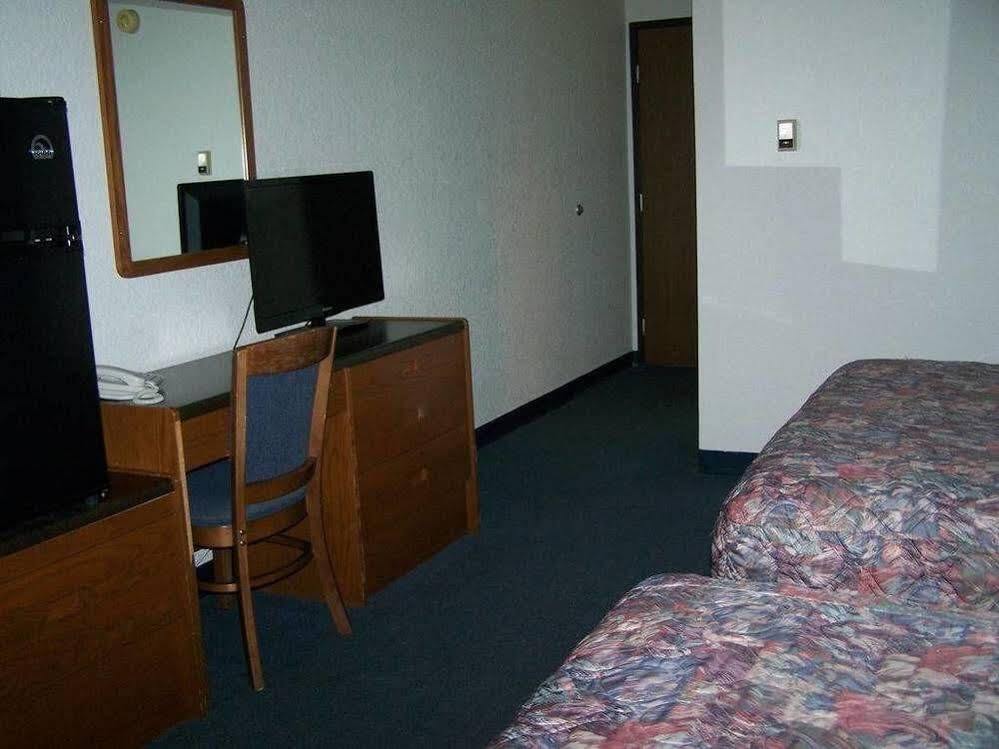 Americinn - 2* Monticello